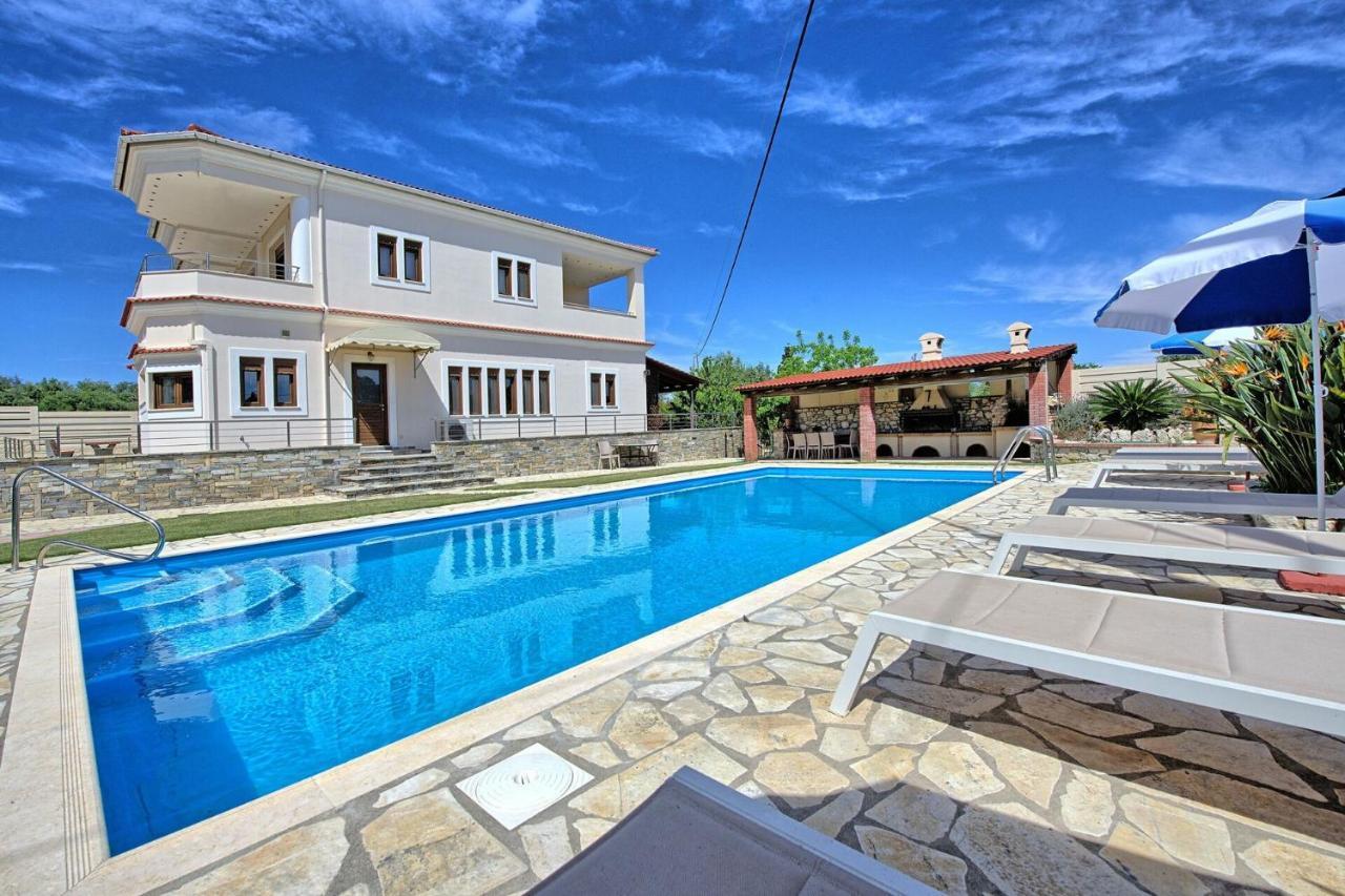 Acharavi Beach Villa By Posarellivillas 外观 照片
